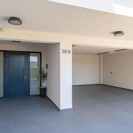 Luxumbra With Terrace And Free Parking Apartmán Dubrovník