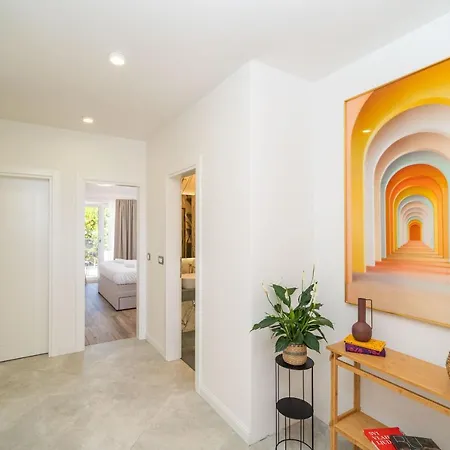 Luxumbra With Terrace And Free Parking Apartment