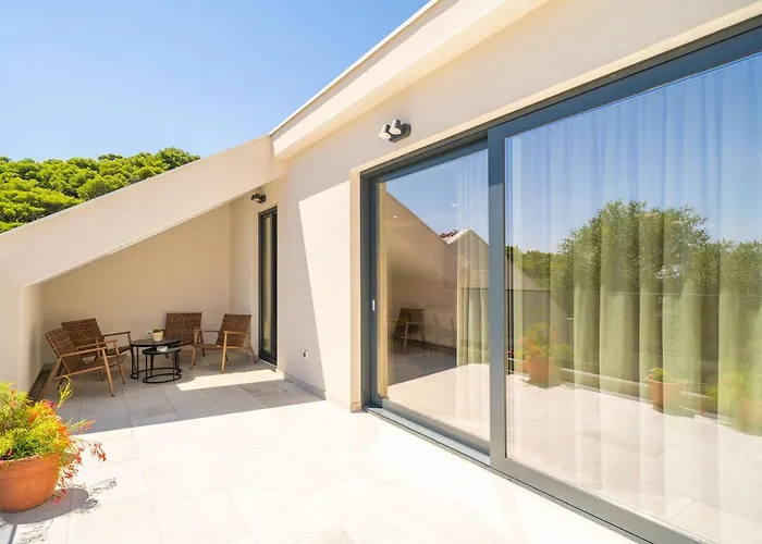 Luxumbra With Terrace And Free Parking * Dubrovnik