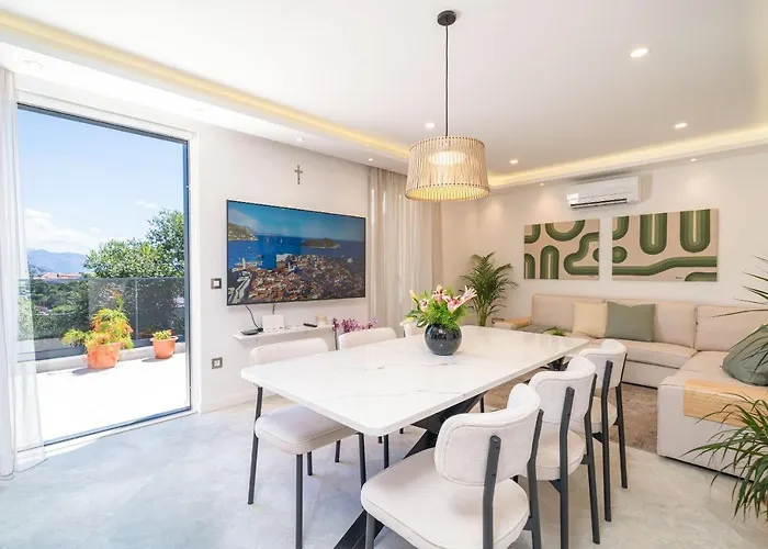 Luxumbra With Terrace And Free Parking *