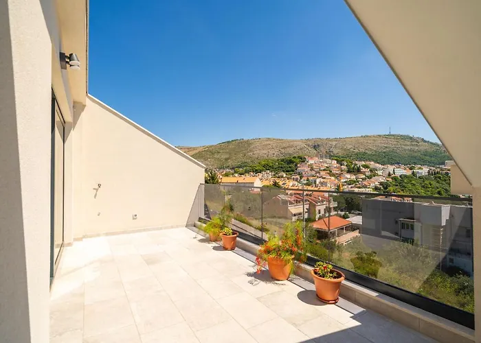 Apartament Luxumbra With Terrace And Free Parking *