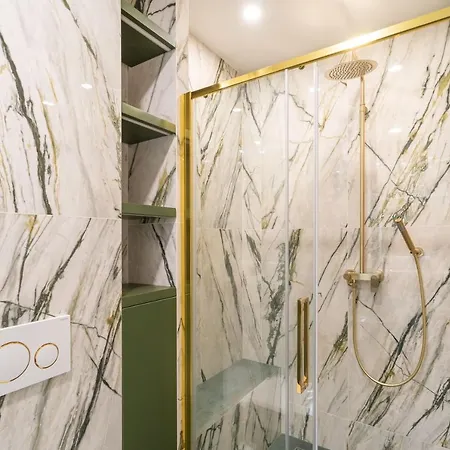 Luxumbra With Terrace And Free Parking *